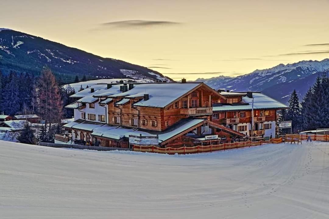 Panorama Chalets Am Pass Thurn Mittersill Exterior foto